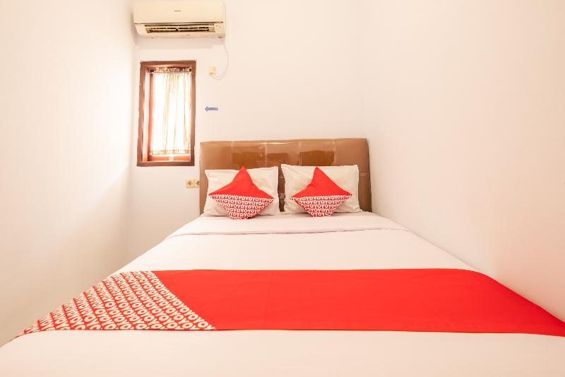Oyo 863 Tenacity Guest House Syariah Cirebon Eksteriør billede